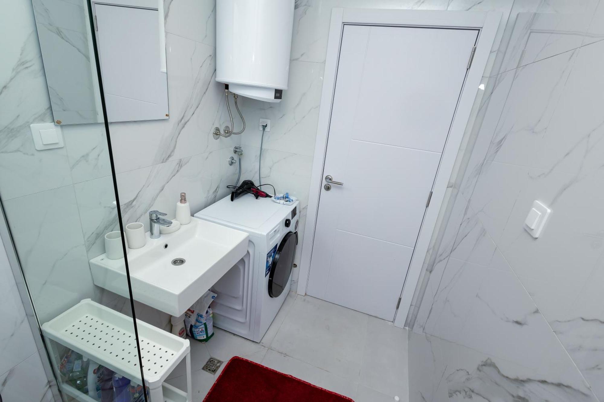 Elegant Escape Podgorica Apartment ภายนอก รูปภาพ