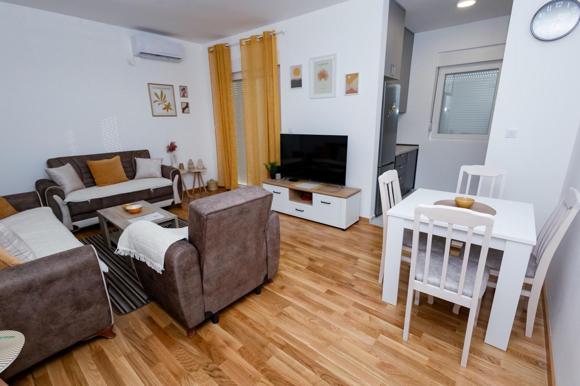 Elegant Escape Podgorica Apartment ภายนอก รูปภาพ