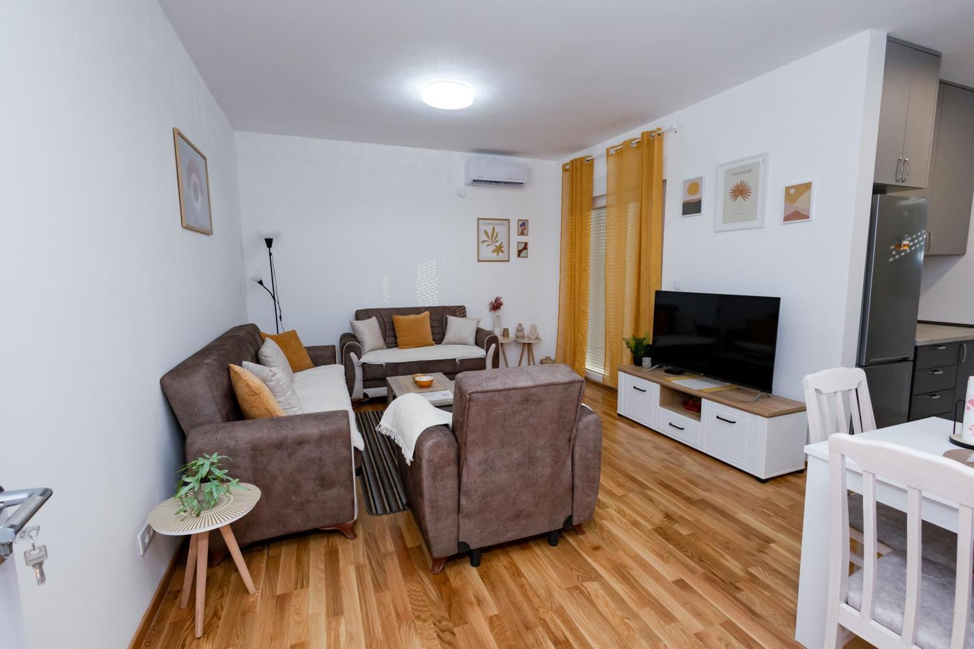 Elegant Escape Podgorica Apartment ภายนอก รูปภาพ