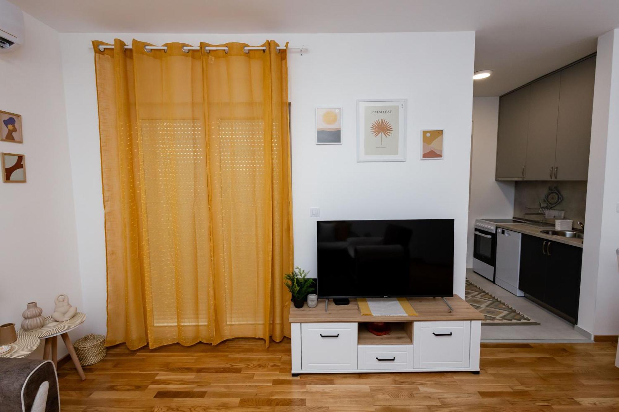 Elegant Escape Podgorica Apartment ภายนอก รูปภาพ